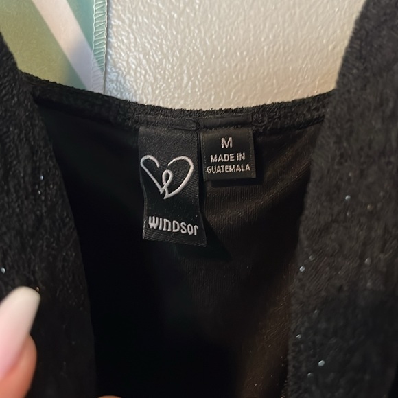 Floor Length Prom dress - Picture 4 of 9